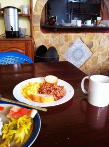 Costa Linda breakfast