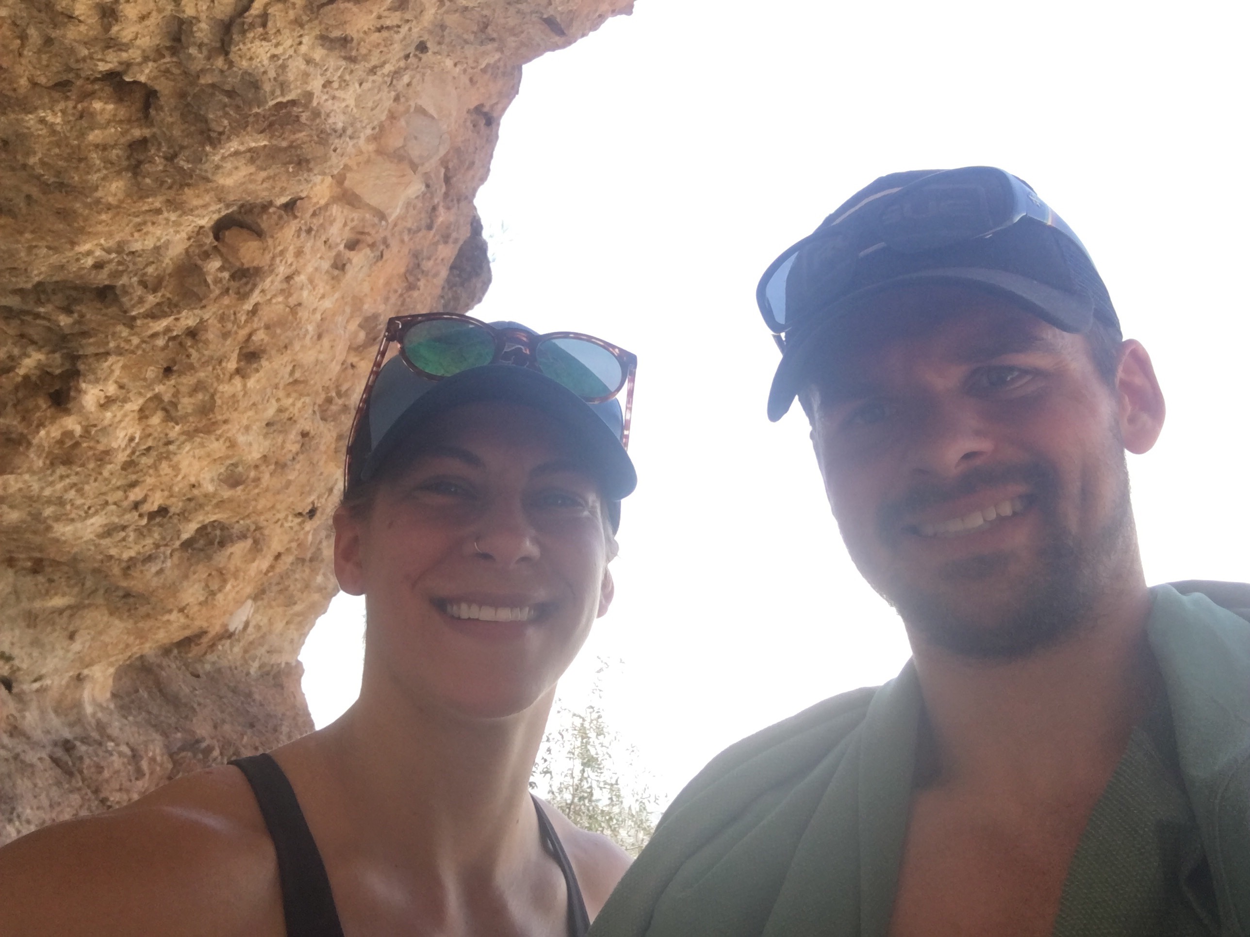 Hiking to the Wind Cave in Arizona